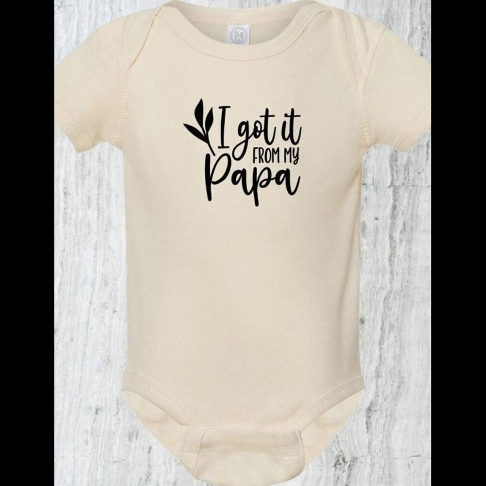 "I Got It From My Papa" Baby Bodysuit – Cute Unisex Outfit for Papa’s Little One